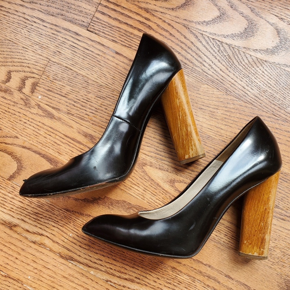 Yves Saint Laurent Black Pump w Wood Heel EU 38.5 - Picture 2 of 5